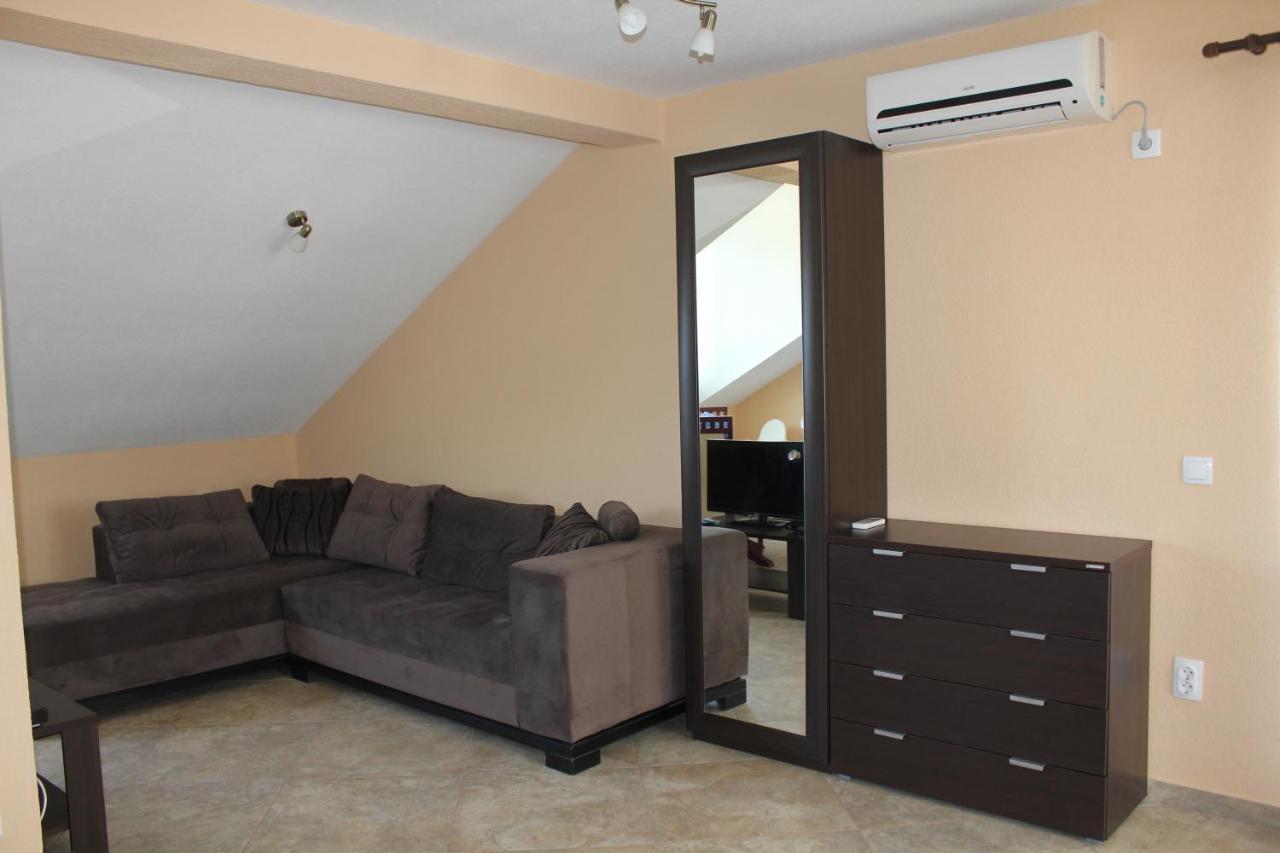 Malina New * Tivat