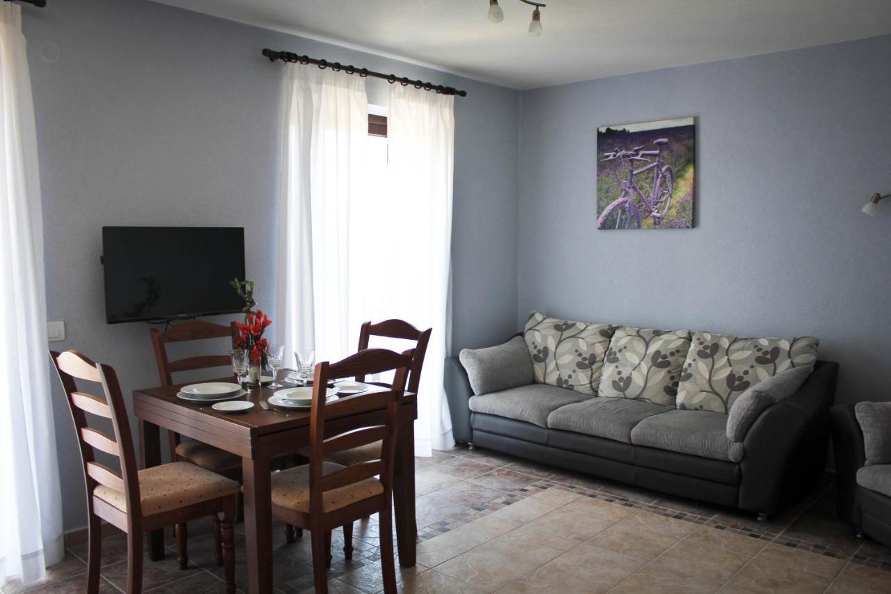 Malina New * Tivat