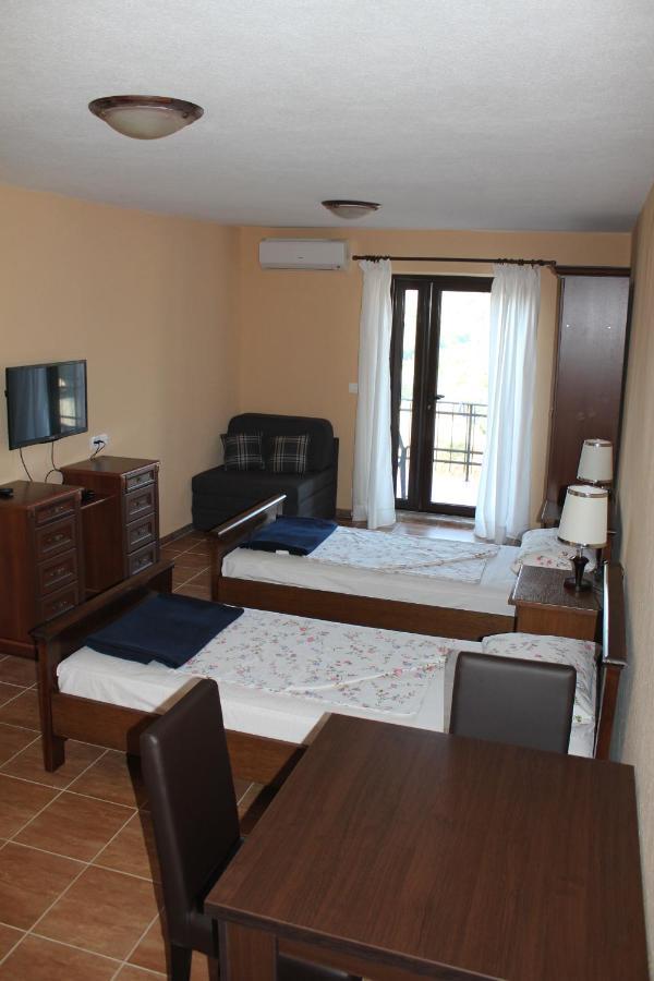 Malina New * Tivat